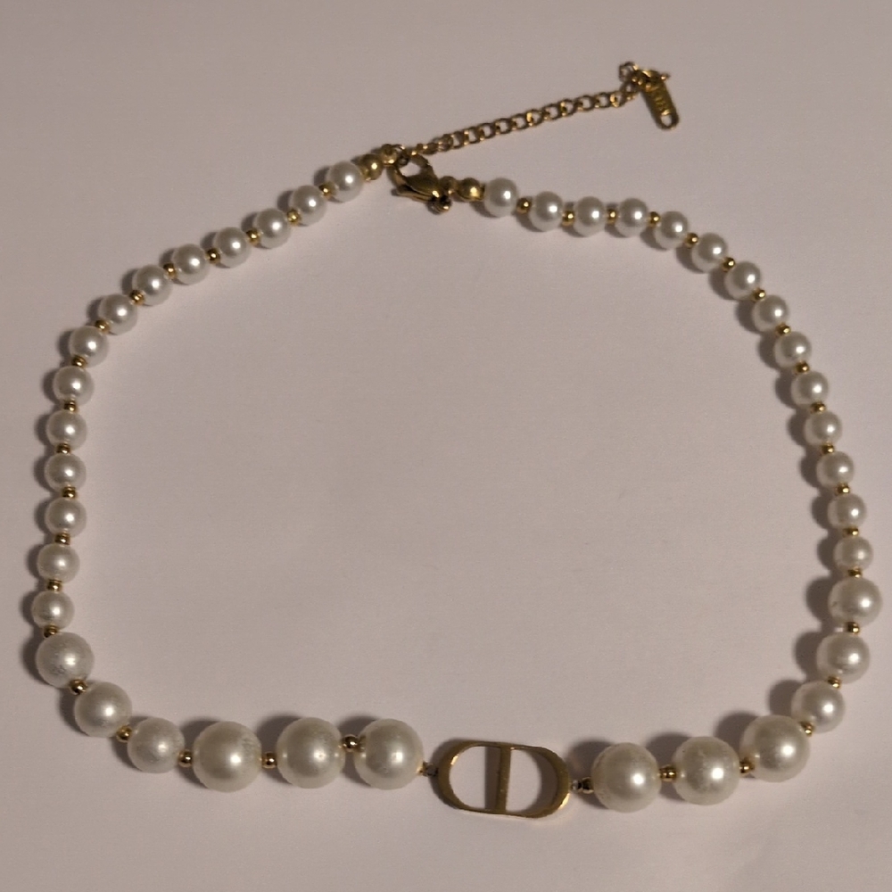 18K Gold‎ Pearl Beaded Necklace with Gold Centerpiece — Adjustable Length